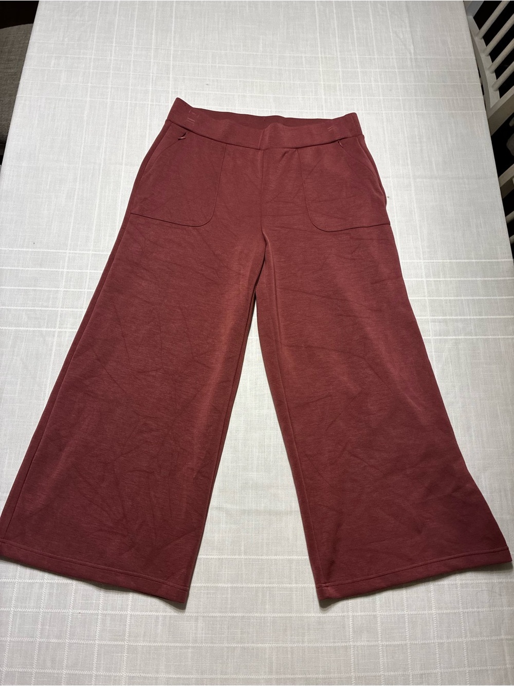 Cable & Gauge Studio cropped pants in dusty rose